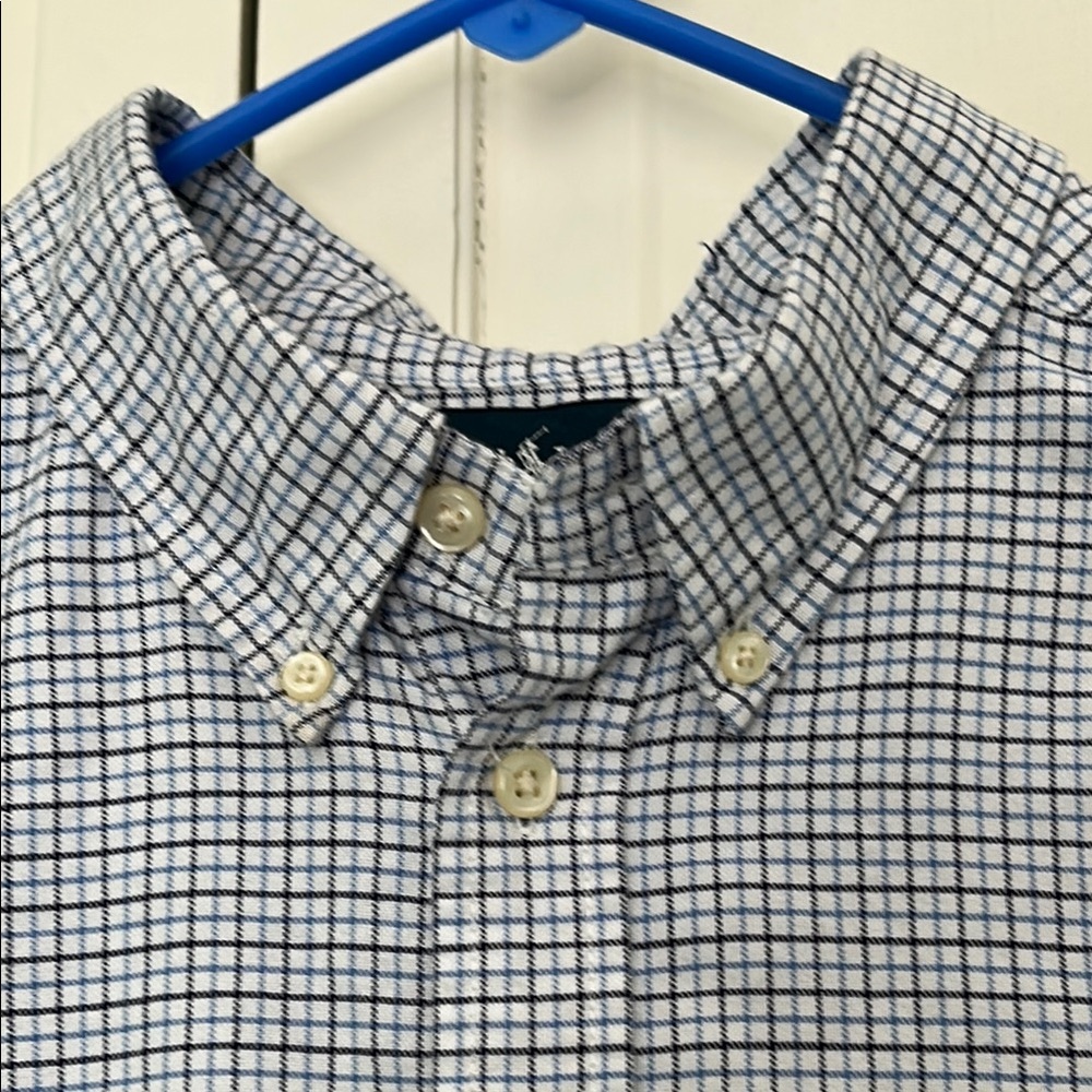 Ralph Lauren Boys Large (14-16) Navy and White Checkered Button Down Shirt - Picture 4 of 6